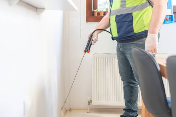 Best Emergency Pest Control  in Fremont, MI